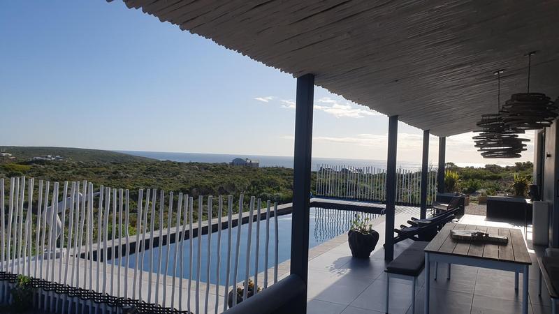 2 Bedroom Property for Sale in Gansbaai Western Cape